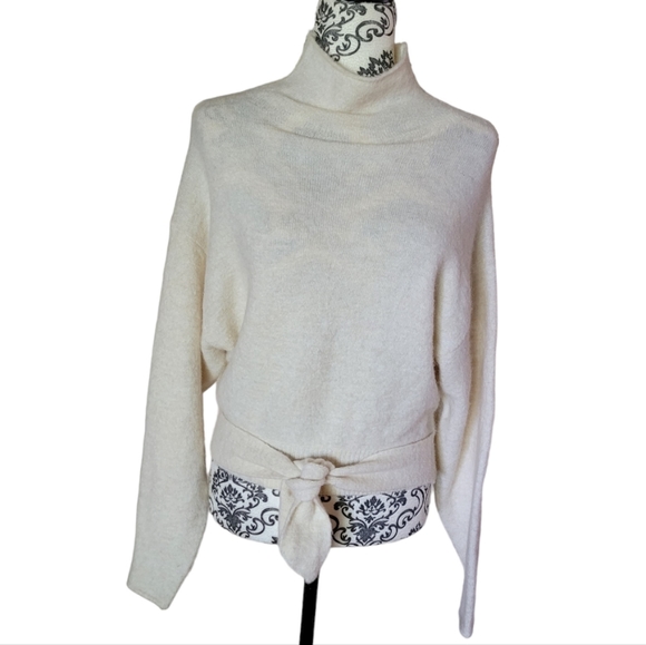 Aritzia Wilfred Lorin sweater size XS - Picture 2 of 12